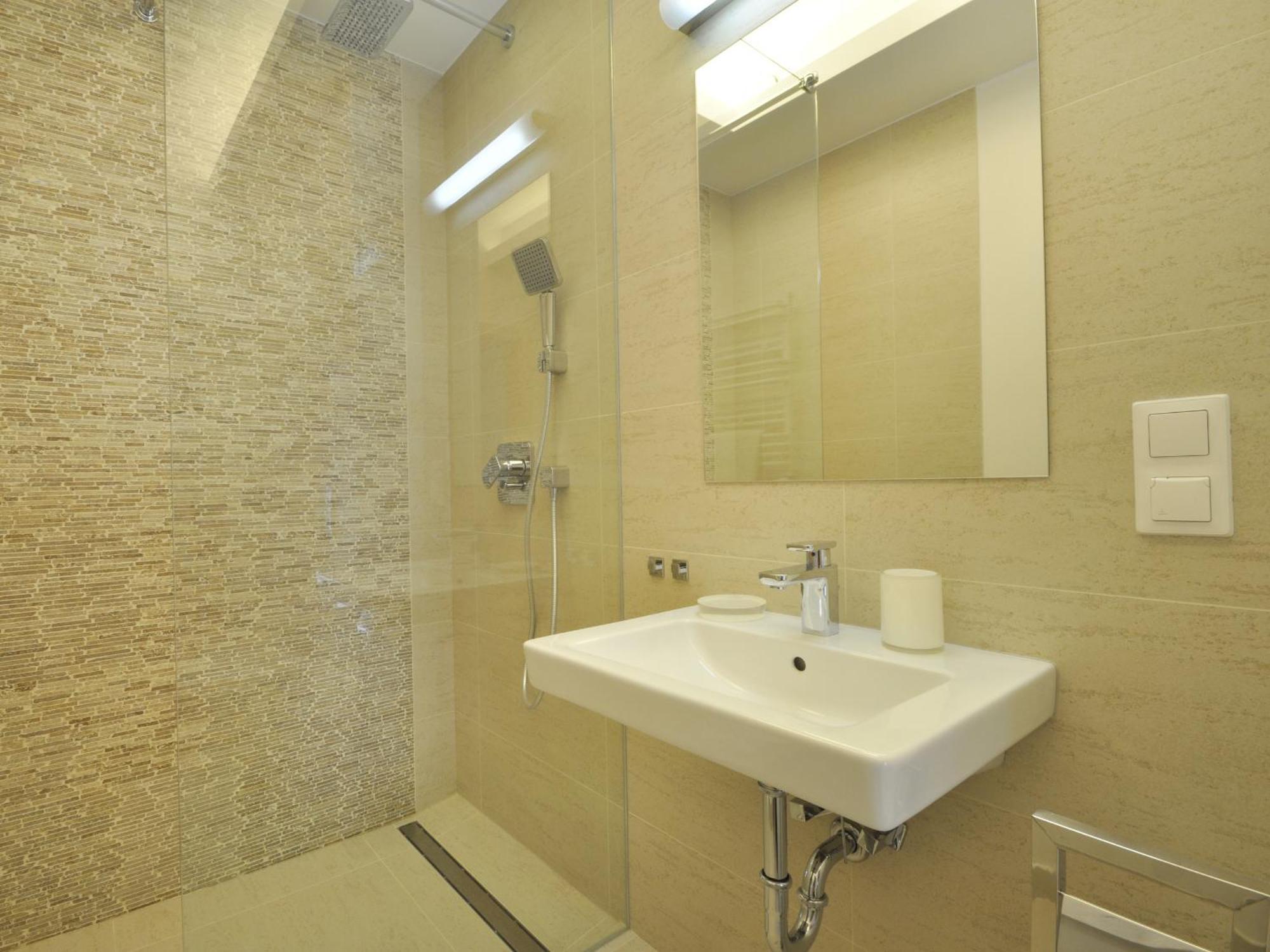 Dom & House - Old Town Waterlane Apartment Гданск Екстериор снимка